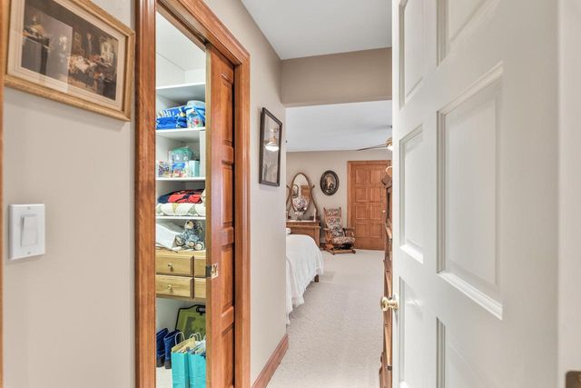 12434 N Golf DRIVE, Mequon, WI 53092