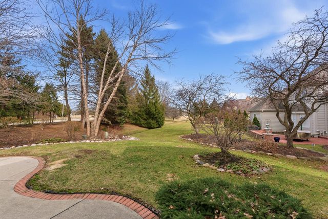 12434 N Golf DRIVE, Mequon, WI 53092