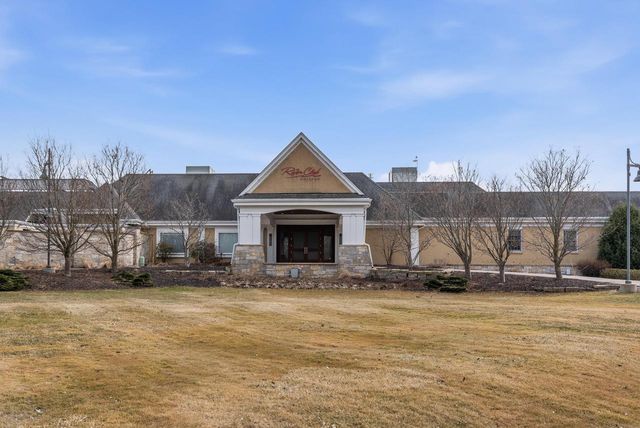 12434 N Golf DRIVE, Mequon, WI 53092