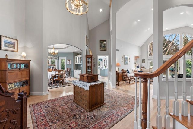 12434 N Golf DRIVE, Mequon, WI 53092