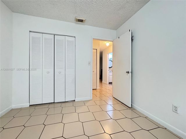 10765 SW 4th St 8, Sweetwater, FL 33174