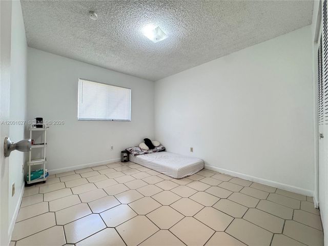 10765 SW 4th St 8, Sweetwater, FL 33174