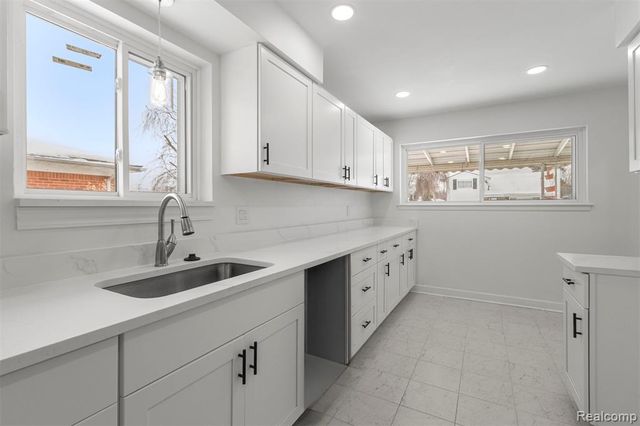 8932 Wormer, Redford, MI 48239