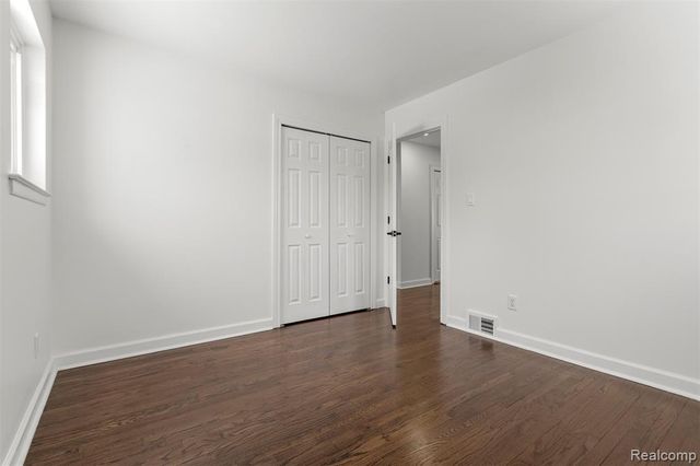 8932 Wormer, Redford, MI 48239