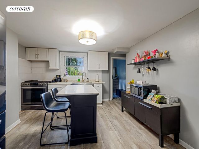 61 HULL Street, New York City, NY 11233