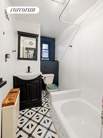 61 HULL Street, New York City, NY 11233