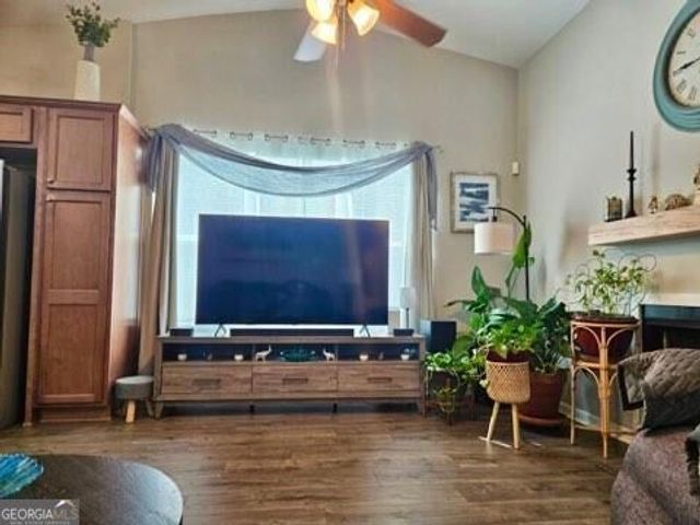 7015 Parkside Court, Austell, GA 30106