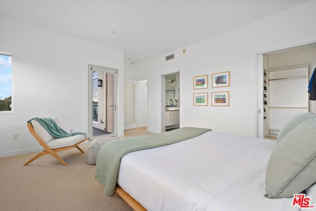 2913 3rd Street 304, Santa Monica, CA 90405