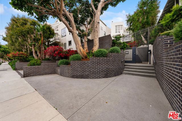 2913 3rd Street 304, Santa Monica, CA 90405