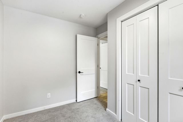 8200 Clinton Avenue S, Bloomington, MN 55420