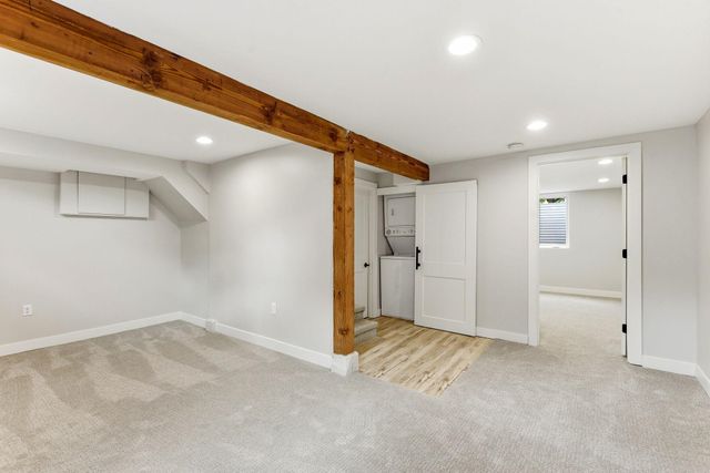 8200 Clinton Avenue S, Bloomington, MN 55420
