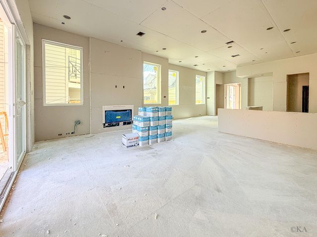 2404 Quenby Street, Houston, TX 77005