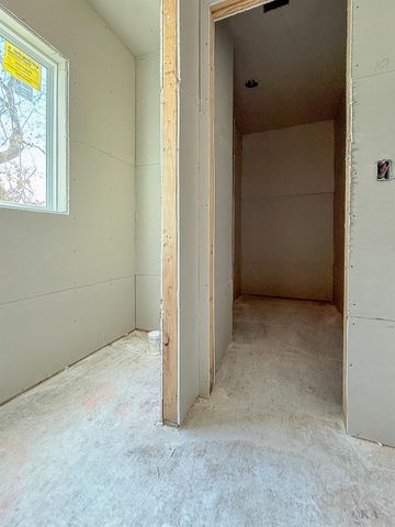 2404 Quenby Street, Houston, TX 77005