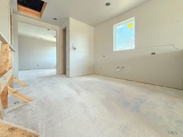 2404 Quenby Street, Houston, TX 77005