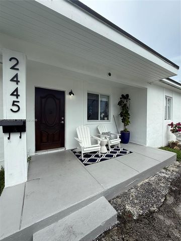 2445 SW 90th Avenue 1, Miami, FL 33165