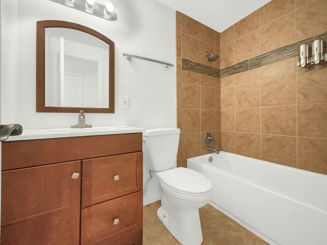 6400 Arvilla Avenue NE, Albuquerque, NM 87110