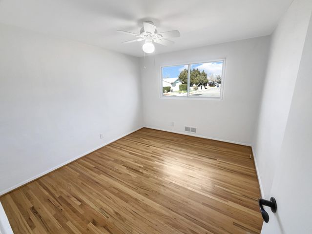 6400 Arvilla Avenue NE, Albuquerque, NM 87110