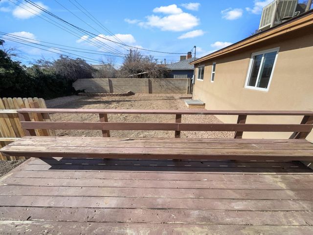 6400 Arvilla Avenue NE, Albuquerque, NM 87110