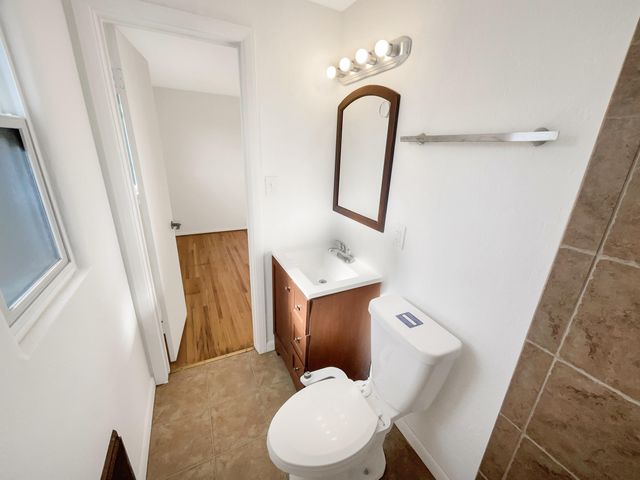 6400 Arvilla Avenue NE, Albuquerque, NM 87110