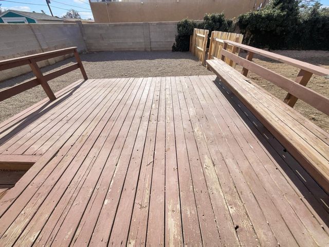 6400 Arvilla Avenue NE, Albuquerque, NM 87110