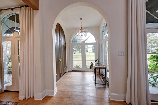 107 Cedar Tree Drive, Thibodaux, LA 70301