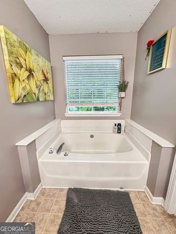 146 Henry Higgins Road, Jackson, GA 30233