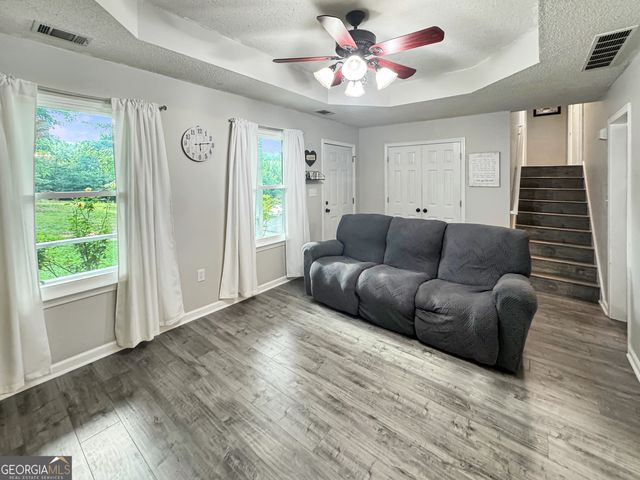 146 Henry Higgins Road, Jackson, GA 30233