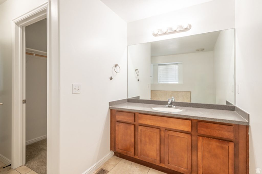 Image 23 of property listing at 13554 S BELLA MONTE DR, Draper, UT 84020