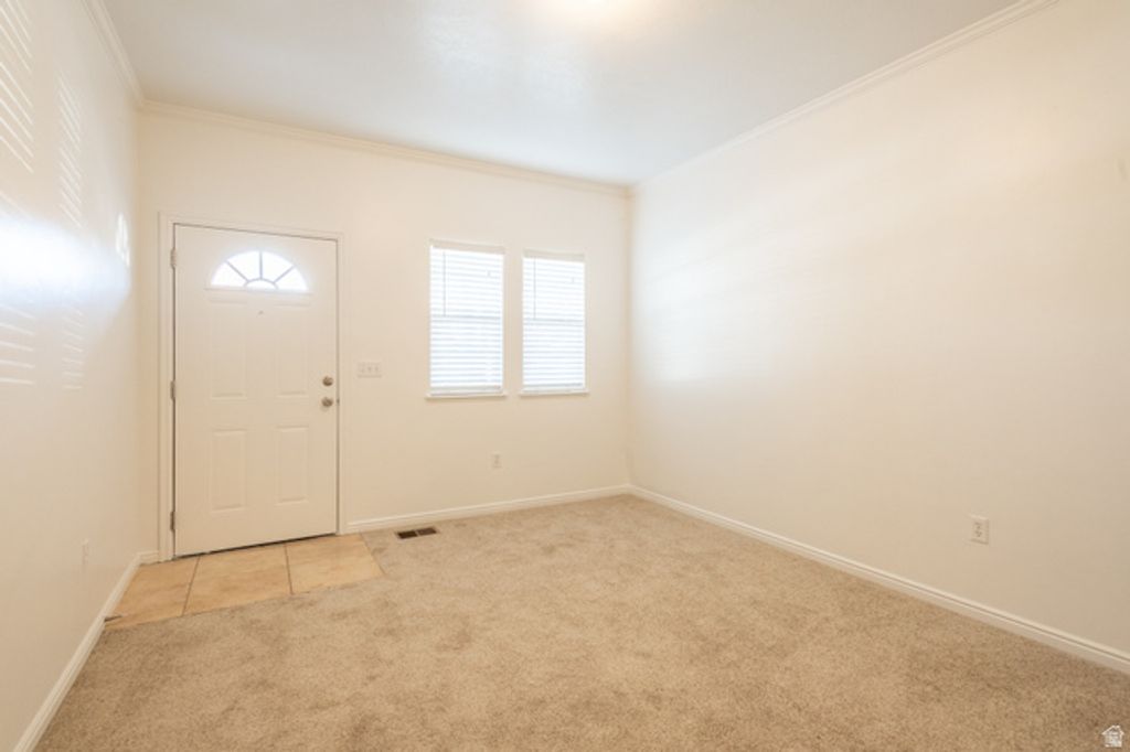 Image 5 of property listing at 13554 S BELLA MONTE DR, Draper, UT 84020