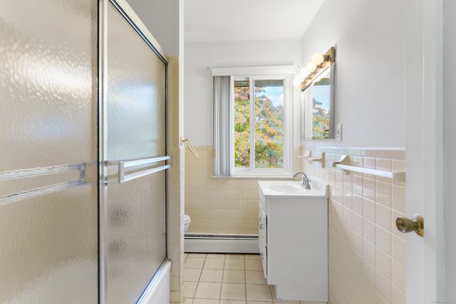 248 Centerbrook Road, Hamden, CT 06518