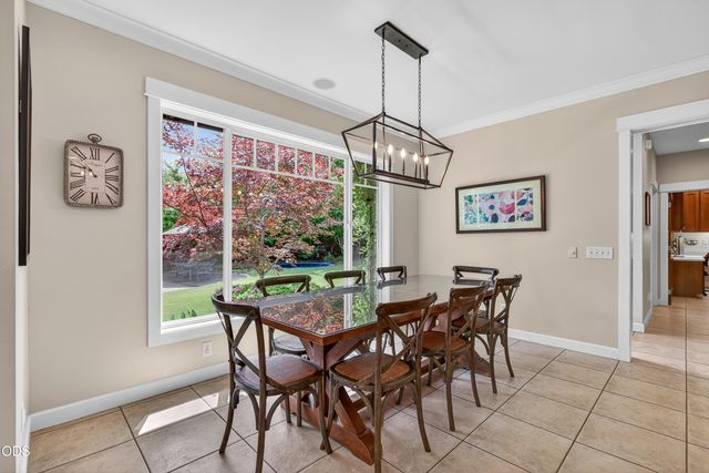 2630 Kerrisdale Ridge Drive, Medford, OR 97504