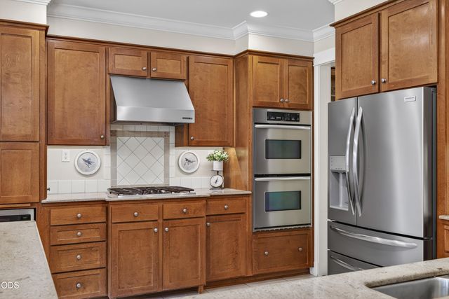 2630 Kerrisdale Ridge Drive, Medford, OR 97504