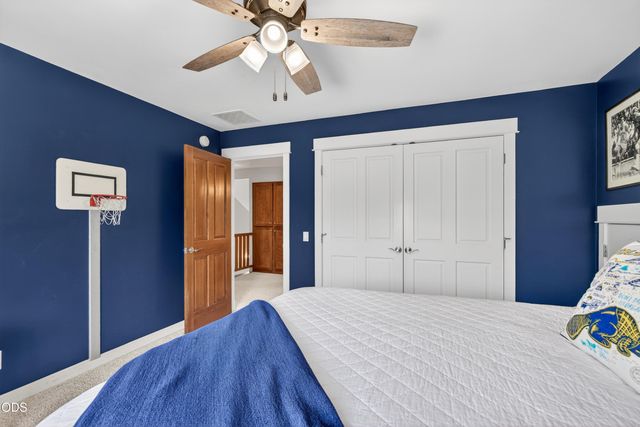 2630 Kerrisdale Ridge Drive, Medford, OR 97504