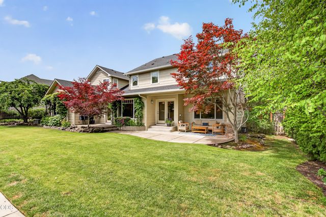 2630 Kerrisdale Ridge Drive, Medford, OR 97504