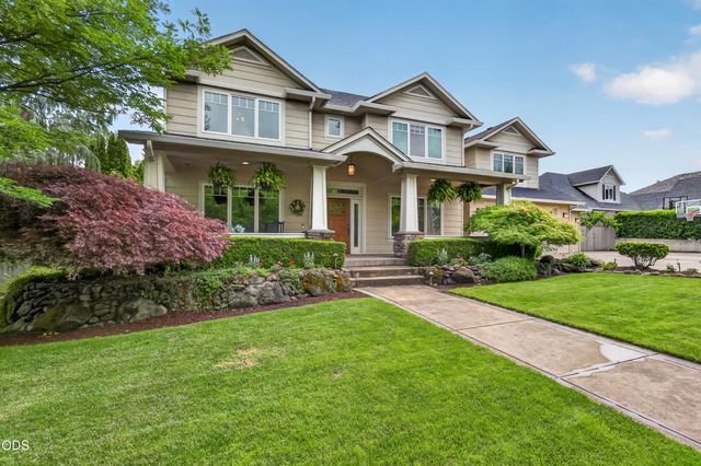 2630 Kerrisdale Ridge Drive, Medford, OR 97504