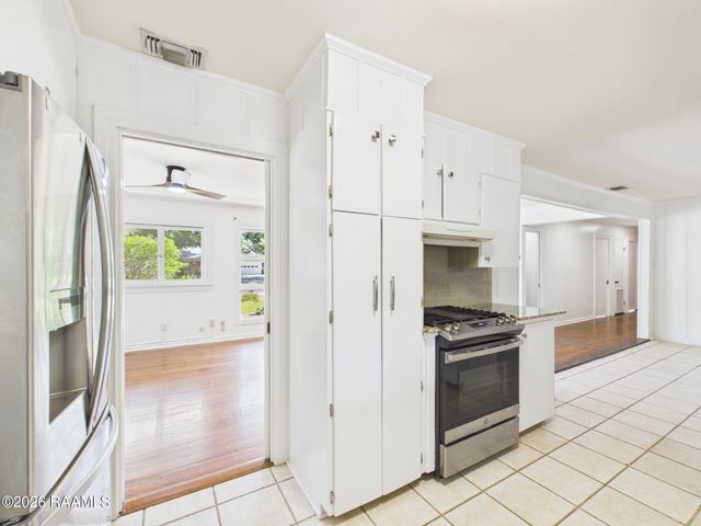 309 Roselawn Boulevard, Lafayette, LA 70503