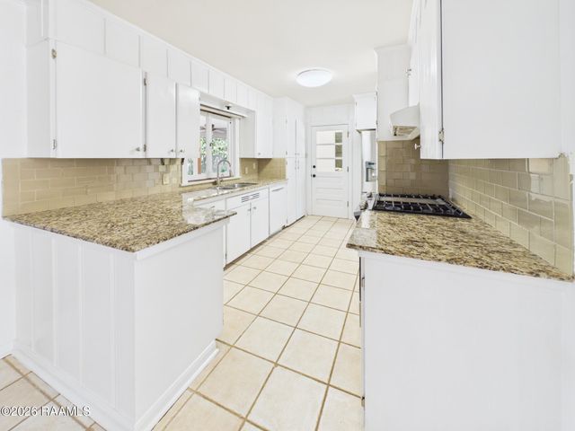 309 Roselawn Boulevard, Lafayette, LA 70503