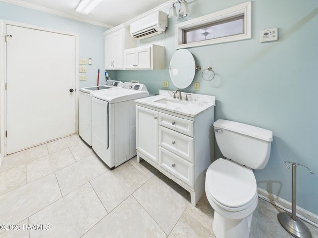 309 Roselawn Boulevard, Lafayette, LA 70503