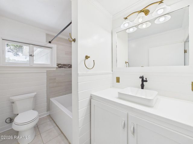 309 Roselawn Boulevard, Lafayette, LA 70503