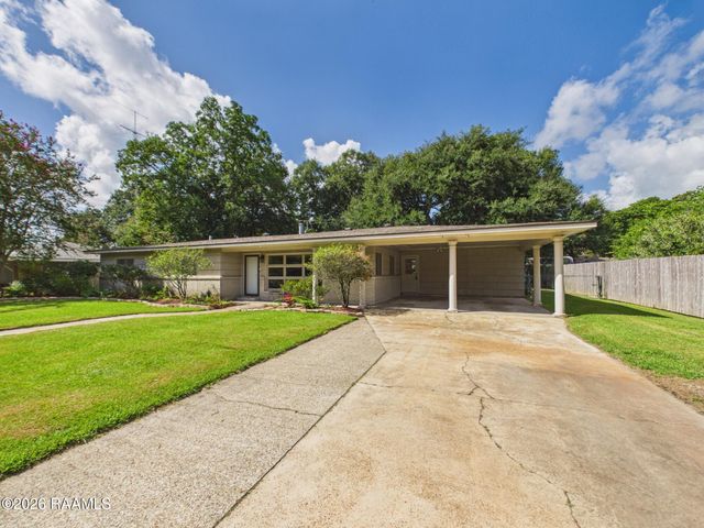 309 Roselawn Boulevard, Lafayette, LA 70503