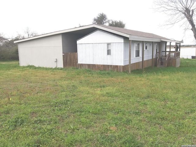 9075 Loop 1604, Elmendorf, TX 78112