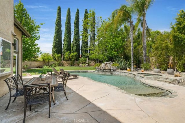 3821 Sierra Madre Court, Simi Valley, CA 93063