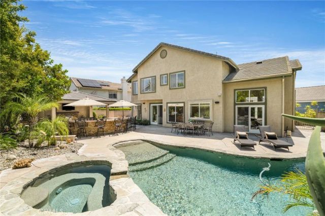 3821 Sierra Madre Court, Simi Valley, CA 93063