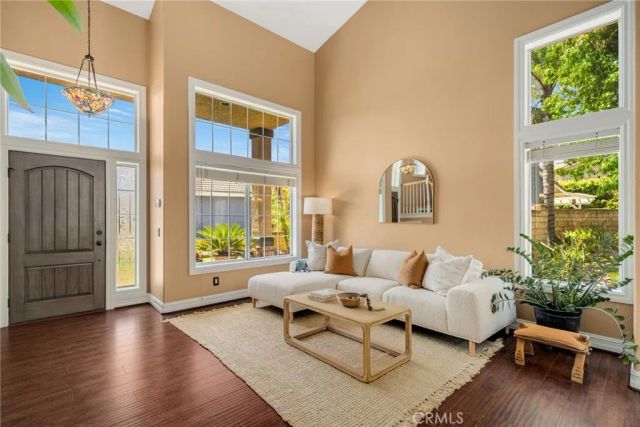 3821 Sierra Madre Court, Simi Valley, CA 93063