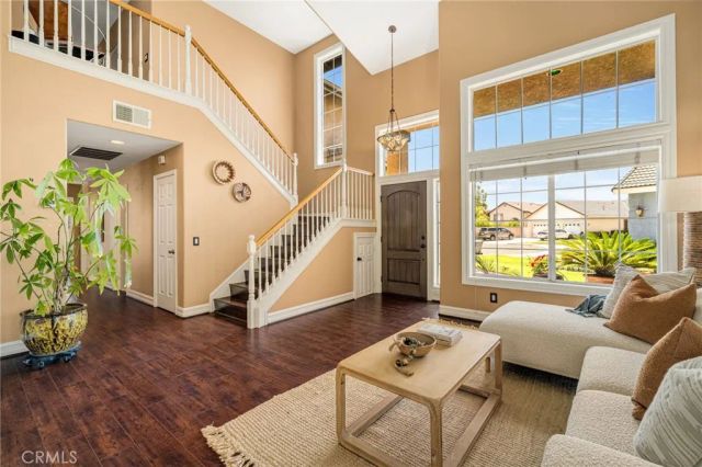 3821 Sierra Madre Court, Simi Valley, CA 93063
