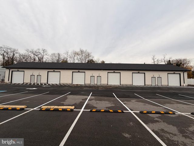 7025 UNIT 5 BRISTOL PIKE, Levittown, PA 19057
