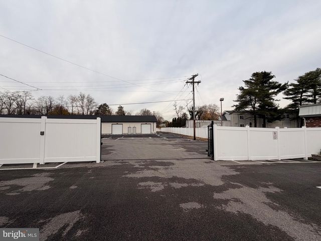 7025 UNIT 5 BRISTOL PIKE, Levittown, PA 19057