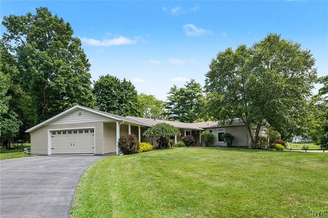 4566 Whetstone Road, Manlius, NY 13104
