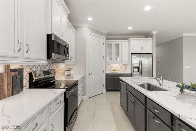 14704 Kelson CIR, Naples, FL 34114