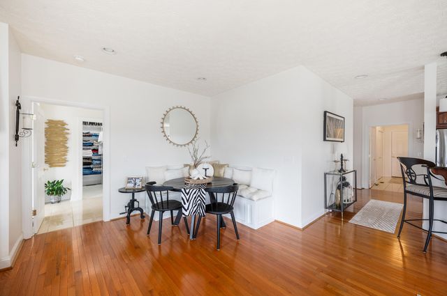 1052 La Casa CT, Moneta, VA 24121